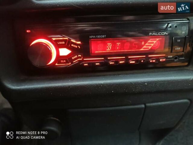 Сірий ВАЗ 2115 Самара, об'ємом двигуна 1.5 л та пробігом 311 тис. км за 1300 $, фото 7 на Automoto.ua