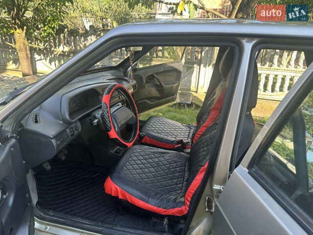 Сірий ВАЗ 2115 Самара, об'ємом двигуна 1.5 л та пробігом 328 тис. км за 1600 $, фото 7 на Automoto.ua
