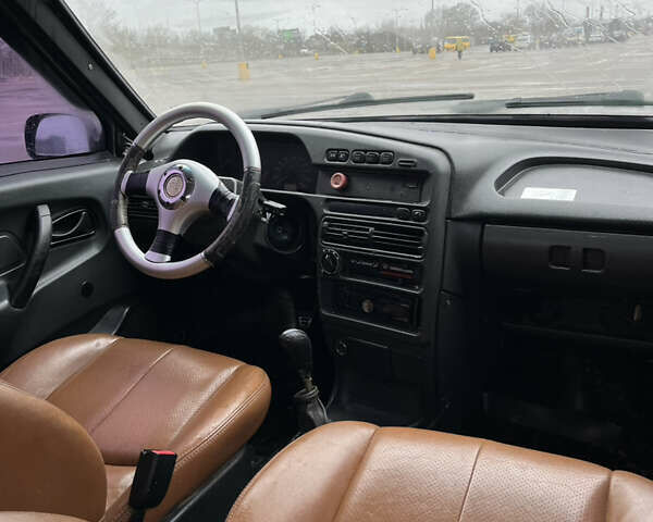 Серый ВАЗ 2115 Самара, объемом двигателя 1.5 л и пробегом 350 тыс. км за 1300 $, фото 7 на Automoto.ua