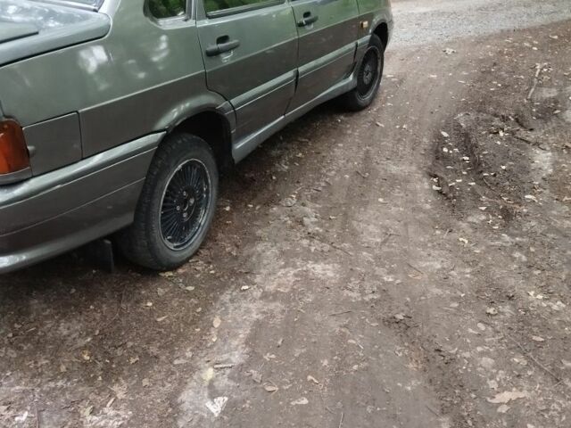 Серый ВАЗ 2115 Самара, объемом двигателя 1.5 л и пробегом 450 тыс. км за 1250 $, фото 4 на Automoto.ua