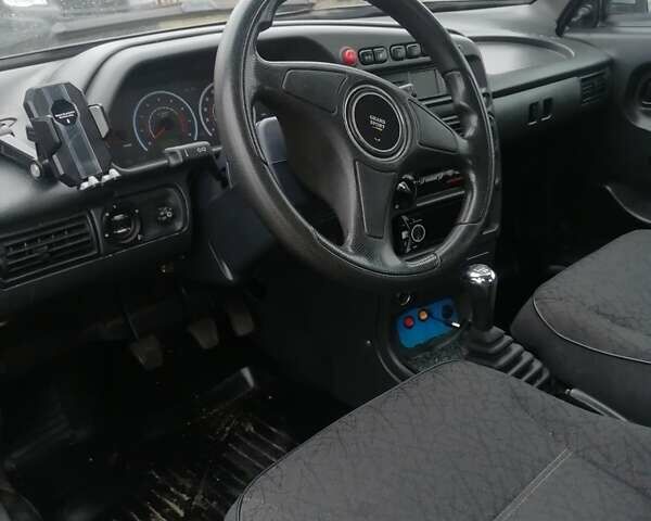 Сірий ВАЗ 2115 Самара, об'ємом двигуна 1.5 л та пробігом 280 тис. км за 1900 $, фото 7 на Automoto.ua