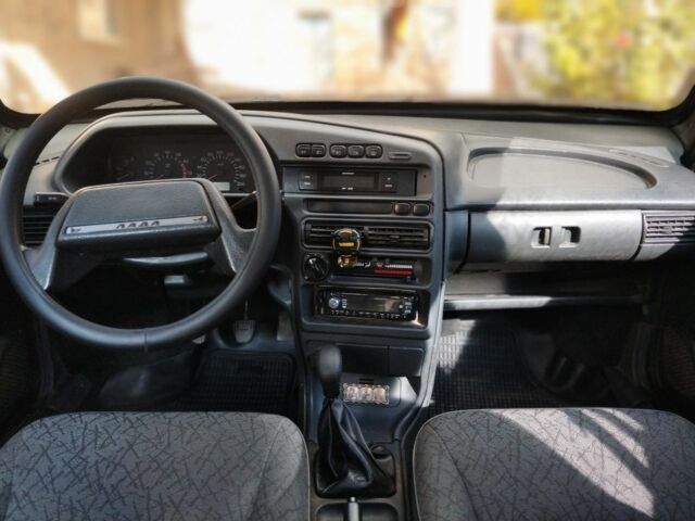 Сірий ВАЗ 2115 Самара, об'ємом двигуна 0 л та пробігом 220 тис. км за 2050 $, фото 4 на Automoto.ua