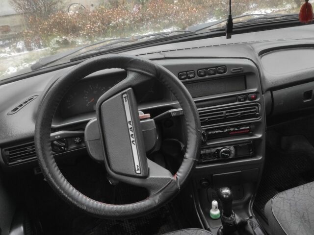 Серый ВАЗ 2115 Самара, объемом двигателя 1.5 л и пробегом 190 тыс. км за 1100 $, фото 9 на Automoto.ua