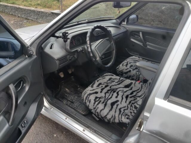 Серый ВАЗ 2115 Самара, объемом двигателя 1.5 л и пробегом 114 тыс. км за 1700 $, фото 8 на Automoto.ua