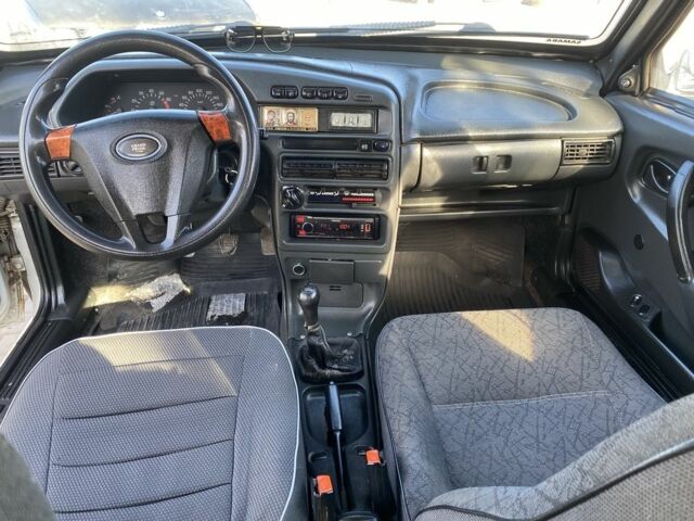 Серый ВАЗ 2115 Самара, объемом двигателя 1.5 л и пробегом 153 тыс. км за 1300 $, фото 6 на Automoto.ua