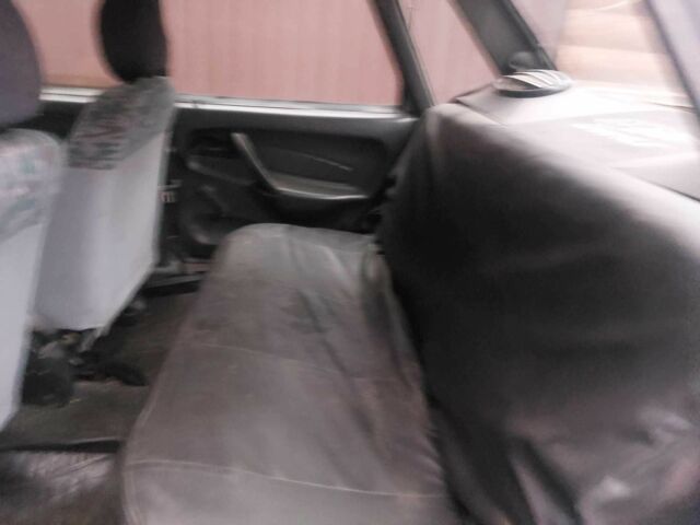 Серый ВАЗ 2115 Самара, объемом двигателя 1.5 л и пробегом 180 тыс. км за 1300 $, фото 9 на Automoto.ua