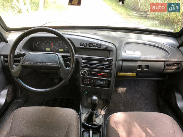 Сірий ВАЗ 2115 Самара, об'ємом двигуна 1.5 л та пробігом 100 тис. км за 1399 $, фото 7 на Automoto.ua