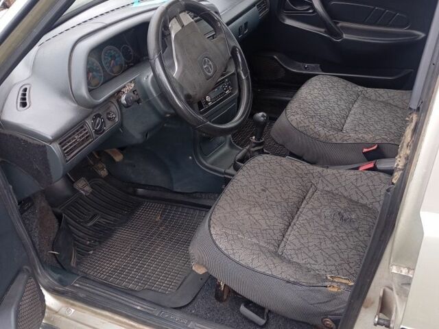 Сірий ВАЗ 2115 Самара, об'ємом двигуна 1.5 л та пробігом 140 тис. км за 1450 $, фото 4 на Automoto.ua