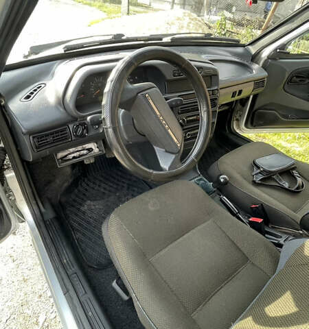 Сірий ВАЗ 2115 Самара, об'ємом двигуна 0 л та пробігом 204 тис. км за 2500 $, фото 18 на Automoto.ua