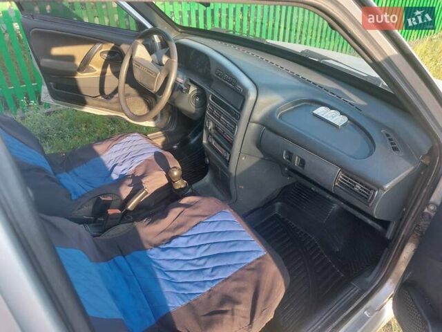 Серый ВАЗ 2115 Самара, объемом двигателя 1.5 л и пробегом 190 тыс. км за 2300 $, фото 13 на Automoto.ua