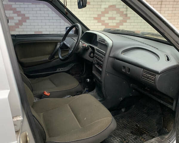 Серый ВАЗ 2115 Самара, объемом двигателя 1.5 л и пробегом 210 тыс. км за 1500 $, фото 11 на Automoto.ua