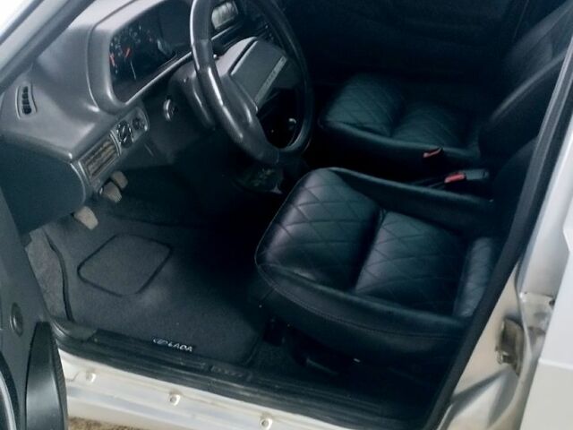 Серый ВАЗ 2115 Самара, объемом двигателя 1.6 л и пробегом 200 тыс. км за 2700 $, фото 12 на Automoto.ua