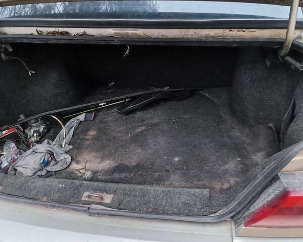 Сірий ВАЗ 2115 Самара, об'ємом двигуна 1.6 л та пробігом 233 тис. км за 1700 $, фото 11 на Automoto.ua