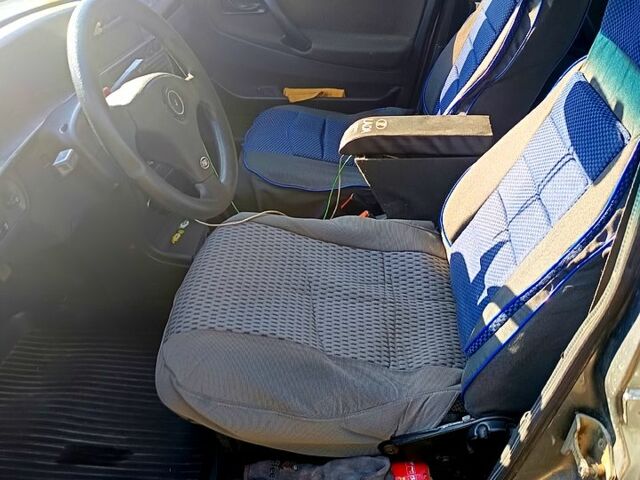 Серый ВАЗ 2115 Самара, объемом двигателя 1.5 л и пробегом 257 тыс. км за 2300 $, фото 8 на Automoto.ua