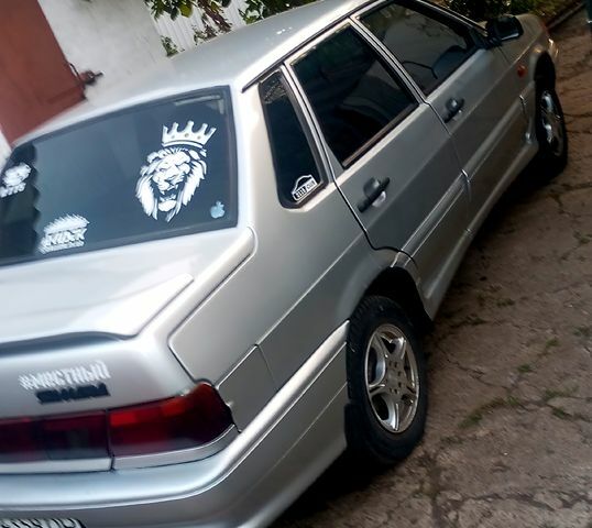 Серый ВАЗ 2115 Самара, объемом двигателя 1.5 л и пробегом 111 тыс. км за 1650 $, фото 2 на Automoto.ua