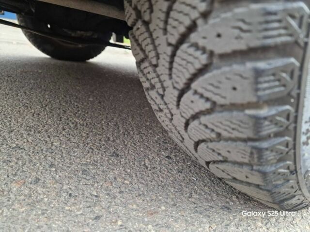 Серый ВАЗ 2115 Самара, объемом двигателя 1.5 л и пробегом 170 тыс. км за 1890 $, фото 12 на Automoto.ua