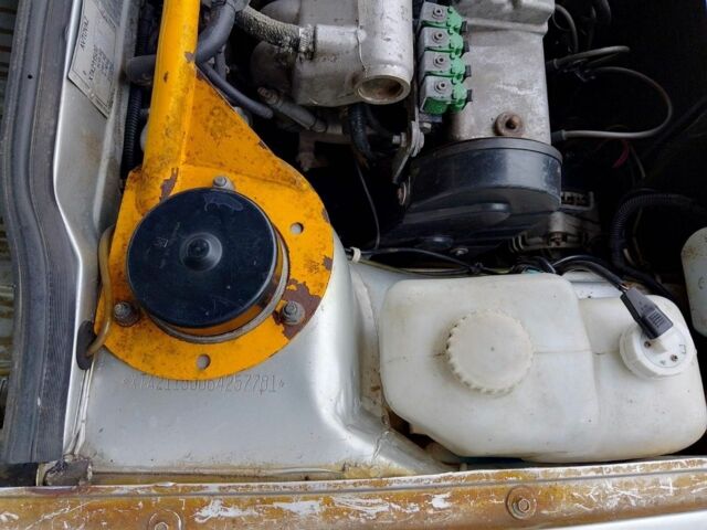 Сірий ВАЗ 2115 Самара, об'ємом двигуна 1.5 л та пробігом 214 тис. км за 2700 $, фото 4 на Automoto.ua