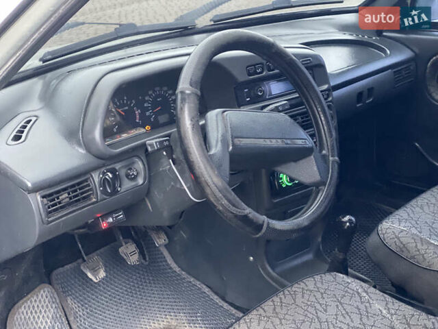 Серый ВАЗ 2115 Самара, объемом двигателя 1.5 л и пробегом 199 тыс. км за 1850 $, фото 40 на Automoto.ua
