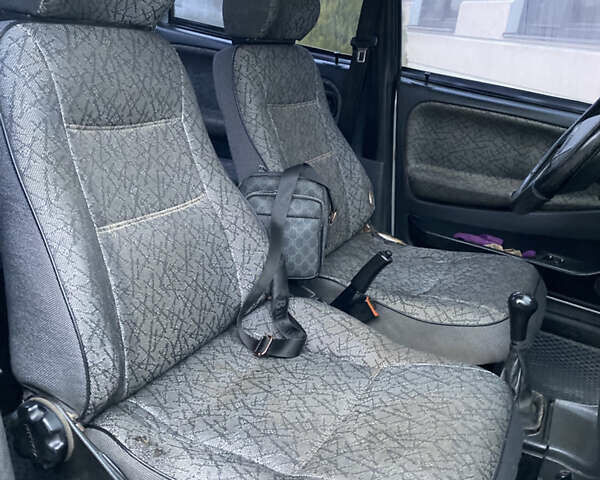 Серый ВАЗ 2115 Самара, объемом двигателя 1.5 л и пробегом 199 тыс. км за 1850 $, фото 42 на Automoto.ua