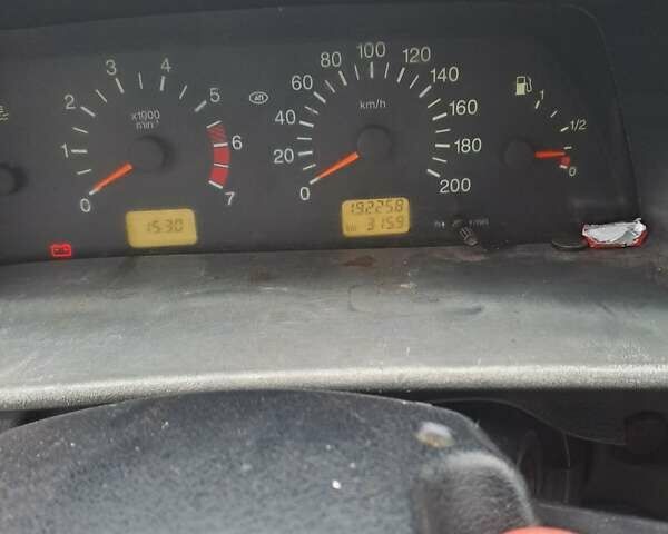 Серый ВАЗ 2115 Самара, объемом двигателя 1.5 л и пробегом 192 тыс. км за 900 $, фото 5 на Automoto.ua