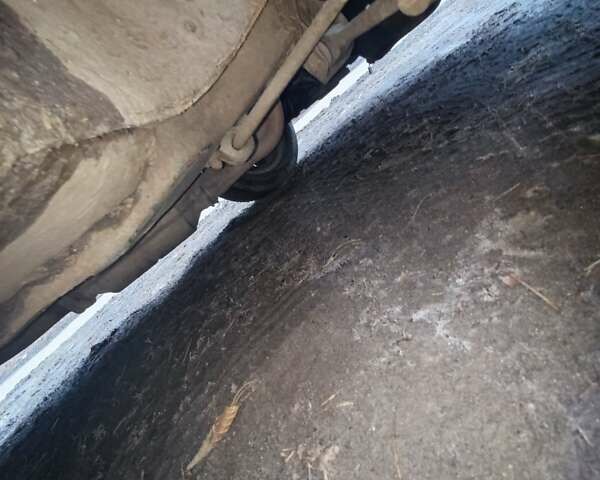 Сірий ВАЗ 2115 Самара, об'ємом двигуна 1.6 л та пробігом 233 тис. км за 1700 $, фото 18 на Automoto.ua