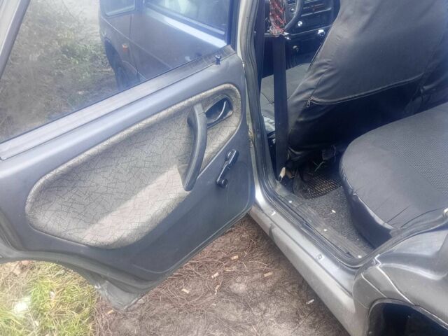 Сірий ВАЗ 2115 Самара, об'ємом двигуна 1.5 л та пробігом 214 тис. км за 1350 $, фото 6 на Automoto.ua