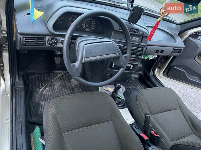 Серый ВАЗ 2115 Самара, объемом двигателя 1.5 л и пробегом 177 тыс. км за 2200 $, фото 9 на Automoto.ua