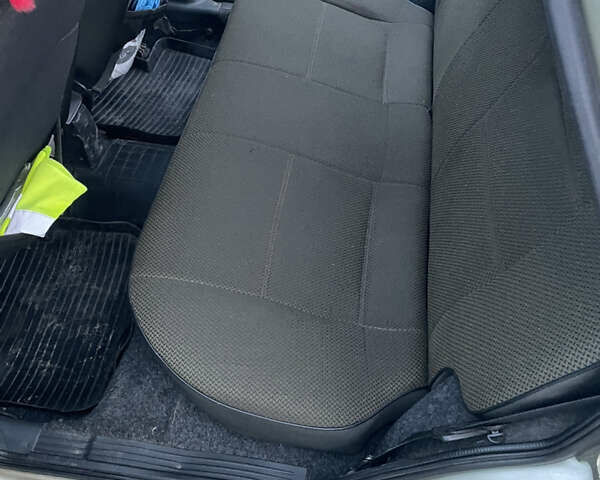 Серый ВАЗ 2115 Самара, объемом двигателя 1.5 л и пробегом 177 тыс. км за 2200 $, фото 11 на Automoto.ua