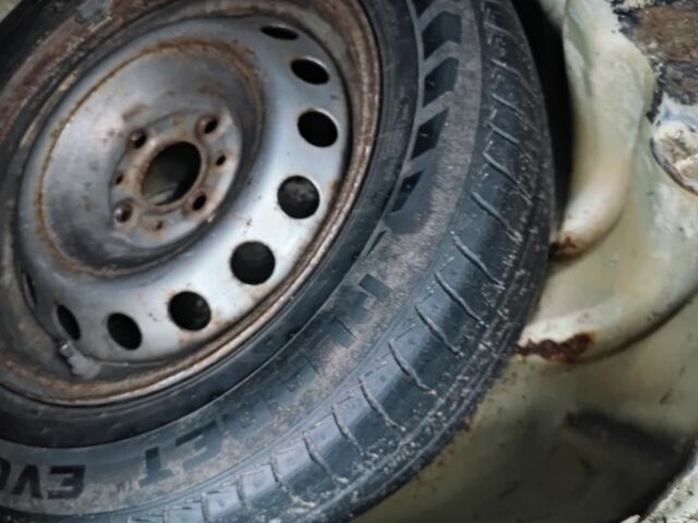 Серый ВАЗ 2115 Самара, объемом двигателя 1.5 л и пробегом 223 тыс. км за 1800 $, фото 12 на Automoto.ua