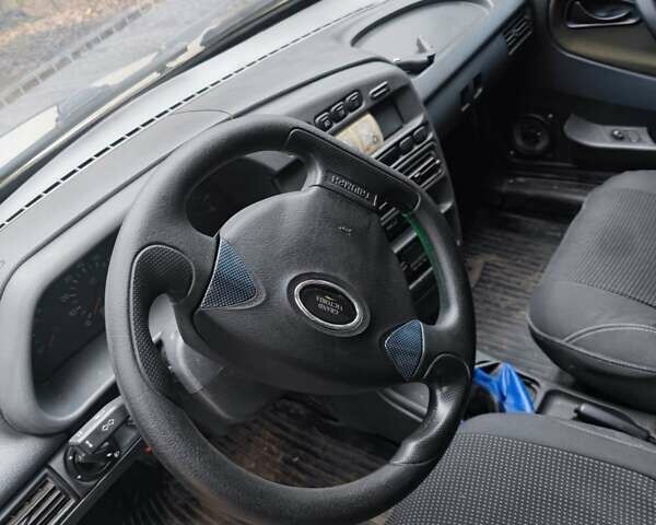 Сірий ВАЗ 2115 Самара, об'ємом двигуна 1.6 л та пробігом 233 тис. км за 1700 $, фото 6 на Automoto.ua