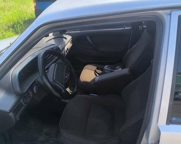 Серый ВАЗ 2115 Самара, объемом двигателя 1.5 л и пробегом 390 тыс. км за 800 $, фото 10 на Automoto.ua