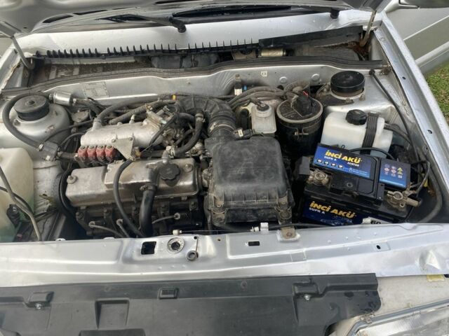 Серый ВАЗ 2115 Самара, объемом двигателя 1.5 л и пробегом 152 тыс. км за 1800 $, фото 7 на Automoto.ua