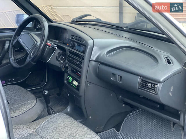 Серый ВАЗ 2115 Самара, объемом двигателя 1.5 л и пробегом 199 тыс. км за 1850 $, фото 41 на Automoto.ua
