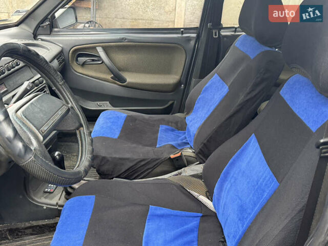 Серый ВАЗ 2115 Самара, объемом двигателя 1.5 л и пробегом 180 тыс. км за 1850 $, фото 6 на Automoto.ua