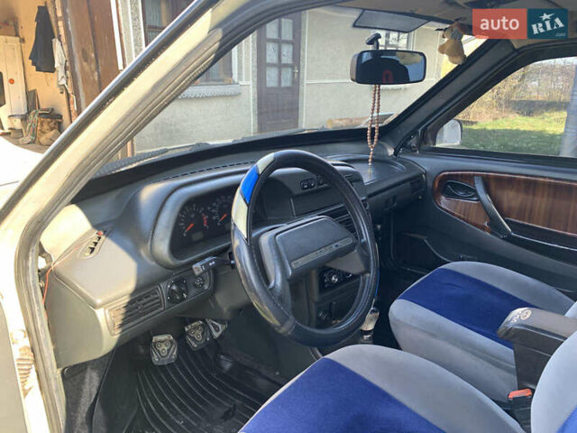 Серый ВАЗ 2115 Самара, объемом двигателя 1.5 л и пробегом 150 тыс. км за 2200 $, фото 7 на Automoto.ua