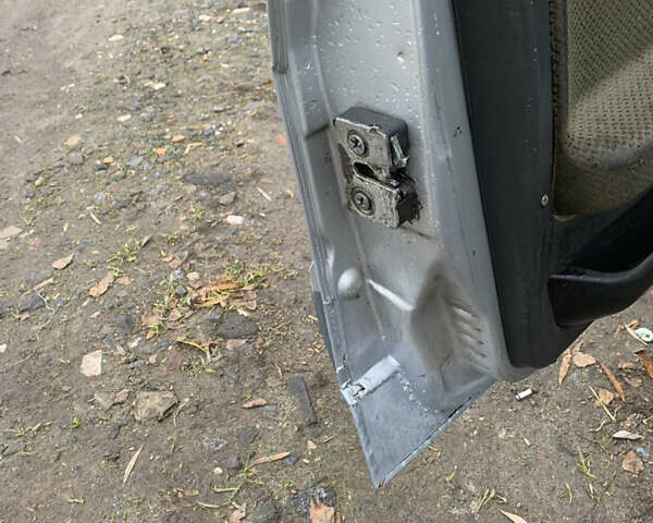 Сірий ВАЗ 2115 Самара, об'ємом двигуна 1.6 л та пробігом 210 тис. км за 1250 $, фото 8 на Automoto.ua