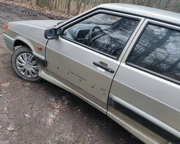 Сірий ВАЗ 2115 Самара, об'ємом двигуна 1.6 л та пробігом 233 тис. км за 1700 $, фото 4 на Automoto.ua