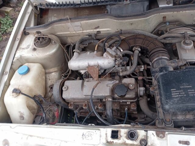 Сірий ВАЗ 2115 Самара, об'ємом двигуна 1.5 л та пробігом 140 тис. км за 1450 $, фото 3 на Automoto.ua