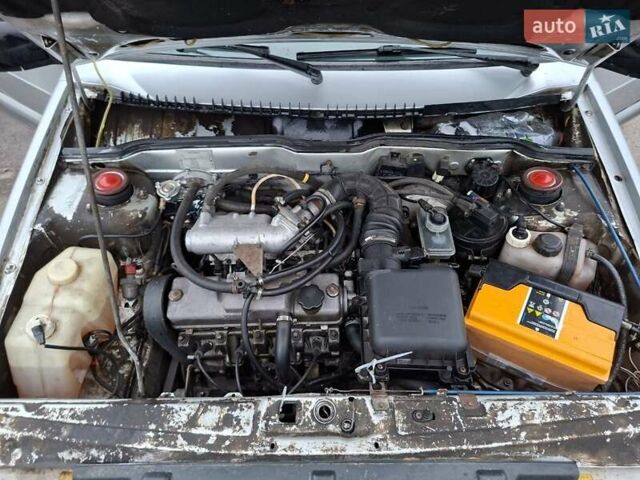 Сірий ВАЗ 2115 Самара, об'ємом двигуна 1.5 л та пробігом 183 тис. км за 1600 $, фото 22 на Automoto.ua