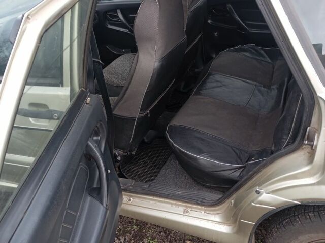 Сірий ВАЗ 2115 Самара, об'ємом двигуна 1.5 л та пробігом 140 тис. км за 1450 $, фото 5 на Automoto.ua