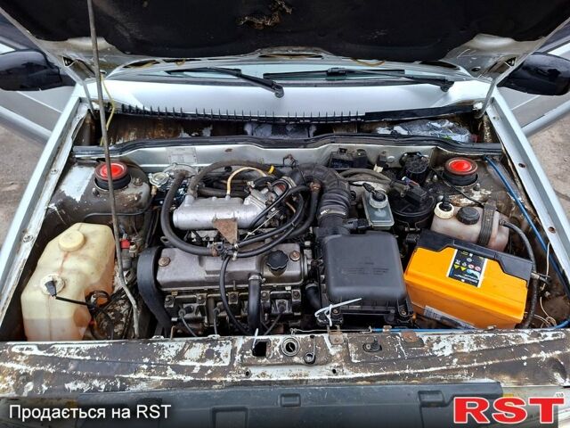 Серый ВАЗ 2115 Самара, объемом двигателя 1.5 л и пробегом 183 тыс. км за 1600 $, фото 9 на Automoto.ua