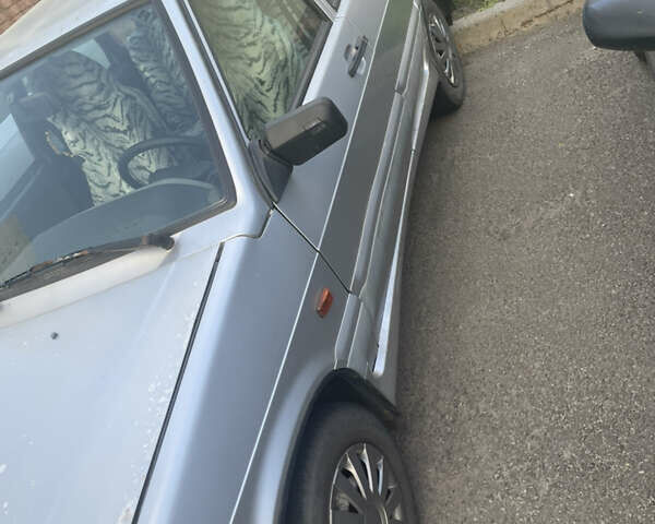 Серый ВАЗ 2115 Самара, объемом двигателя 1.5 л и пробегом 140 тыс. км за 1450 $, фото 3 на Automoto.ua