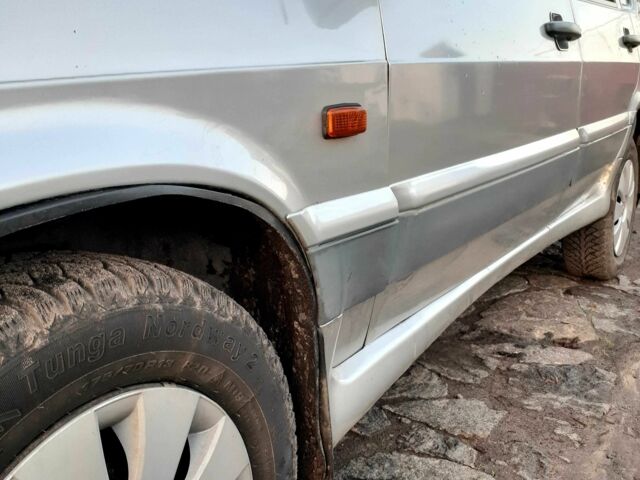 Серый ВАЗ 2115 Самара, объемом двигателя 1.5 л и пробегом 200 тыс. км за 2250 $, фото 4 на Automoto.ua