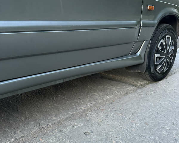 Серый ВАЗ 2115 Самара, объемом двигателя 1.6 л и пробегом 102 тыс. км за 2700 $, фото 8 на Automoto.ua