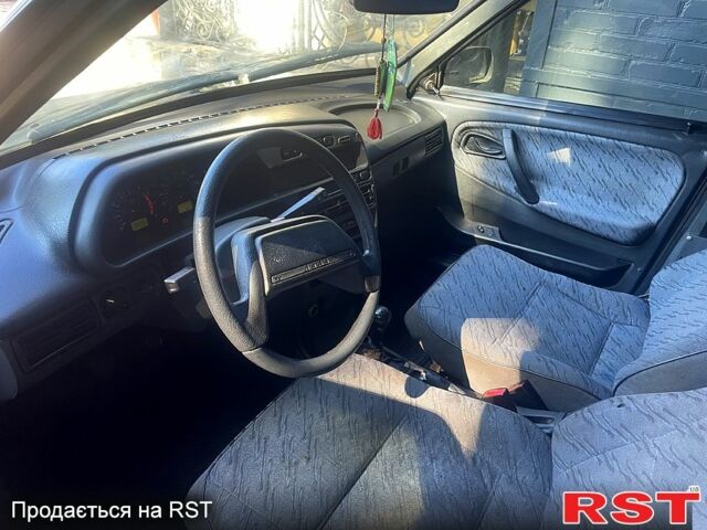 Сірий ВАЗ 2115 Самара, об'ємом двигуна 1.6 л та пробігом 200 тис. км за 1750 $, фото 5 на Automoto.ua