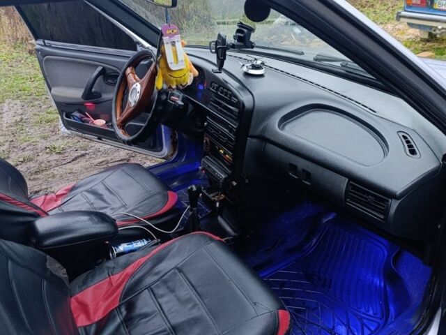 Серый ВАЗ 2115 Самара, объемом двигателя 0 л и пробегом 1000 тыс. км за 1150 $, фото 6 на Automoto.ua