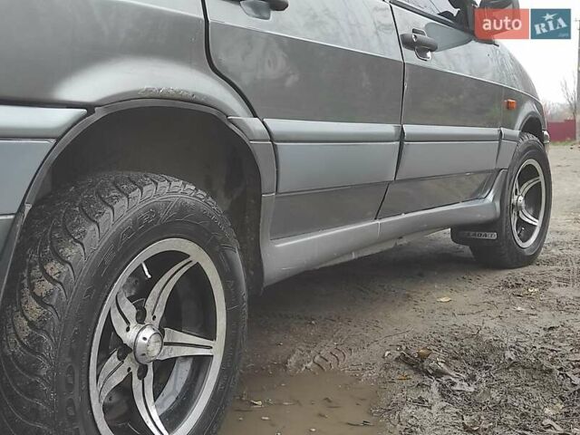 Серый ВАЗ 2115 Самара, объемом двигателя 1.6 л и пробегом 257 тыс. км за 1500 $, фото 4 на Automoto.ua