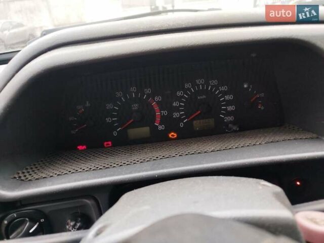 Серый ВАЗ 2115 Самара, объемом двигателя 1.6 л и пробегом 233 тыс. км за 1300 $, фото 3 на Automoto.ua