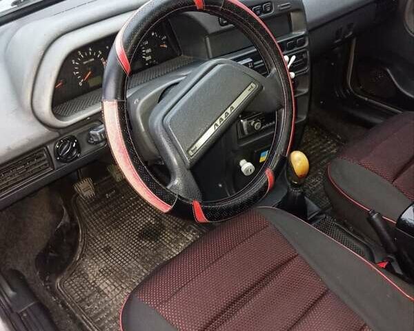 Серый ВАЗ 2115 Самара, объемом двигателя 1.6 л и пробегом 140 тыс. км за 2300 $, фото 4 на Automoto.ua