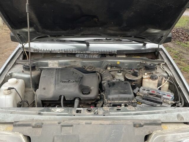 Серый ВАЗ 2115 Самара, объемом двигателя 1.6 л и пробегом 220 тыс. км за 1950 $, фото 9 на Automoto.ua